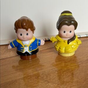 Fisher Price Little People Disney Princess Belle and Prince Adam Princess Talker